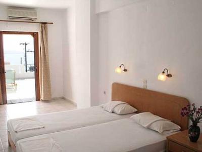 Adonis Hotel Agia Galini